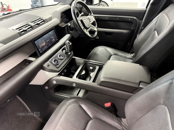 Used Land Rover Defender 2024 for sale - 77346106: Photo 12