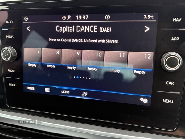 Used Volkswagen T-Roc 2023 for sale - 77132231: Photo 14