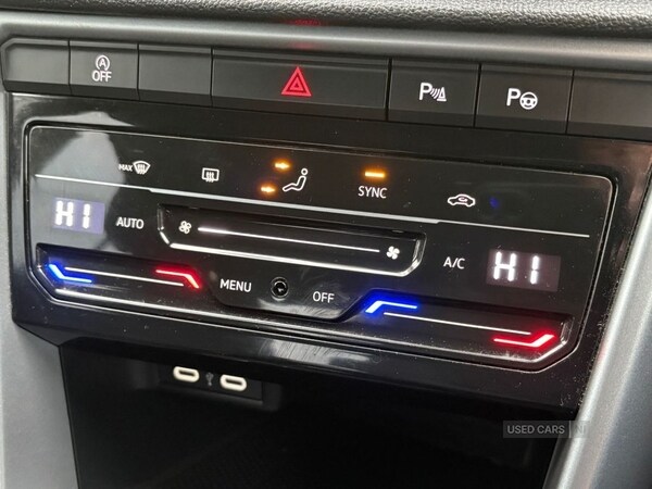 Used Volkswagen T-Roc 2023 for sale - 77132231: Photo 17