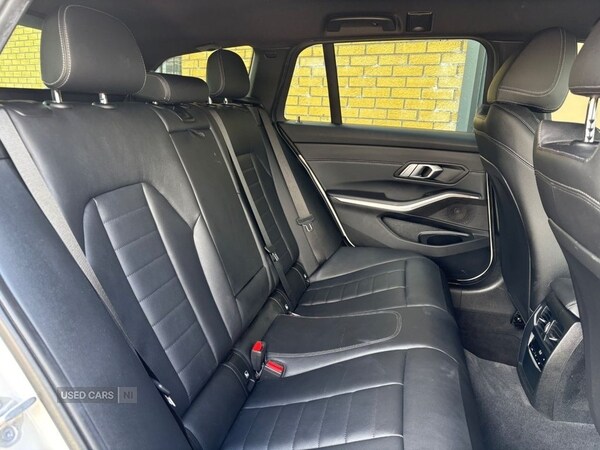 Used BMW 3 Series 2021 for sale - 72922243: Photo 12