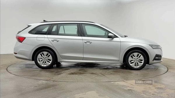 Used Skoda Octavia 2023 for sale - 77785133: Photo 2
