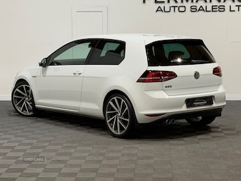 Used Volkswagen Golf 2014 for sale - 79427002: Photo