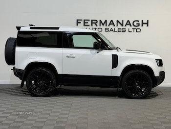 Used Land Rover Defender 2025 for sale - 77705902: Photo