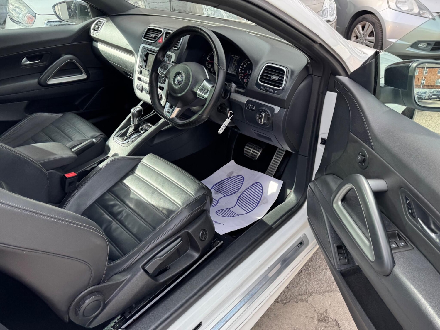 Used Volkswagen Scirocco 2013 for sale - 77838830: Photo 32