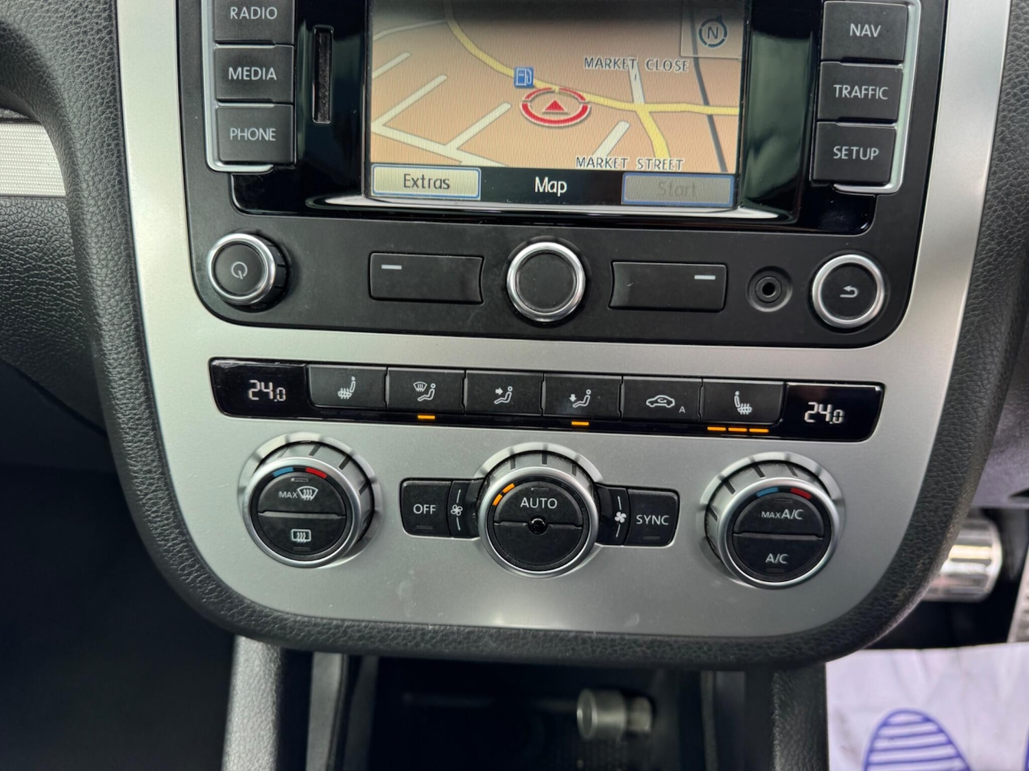 Used Volkswagen Scirocco 2013 for sale - 77838830: Photo 40