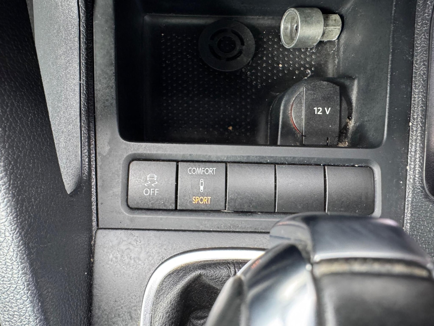 Used Volkswagen Scirocco 2013 for sale - 77838830: Photo 48