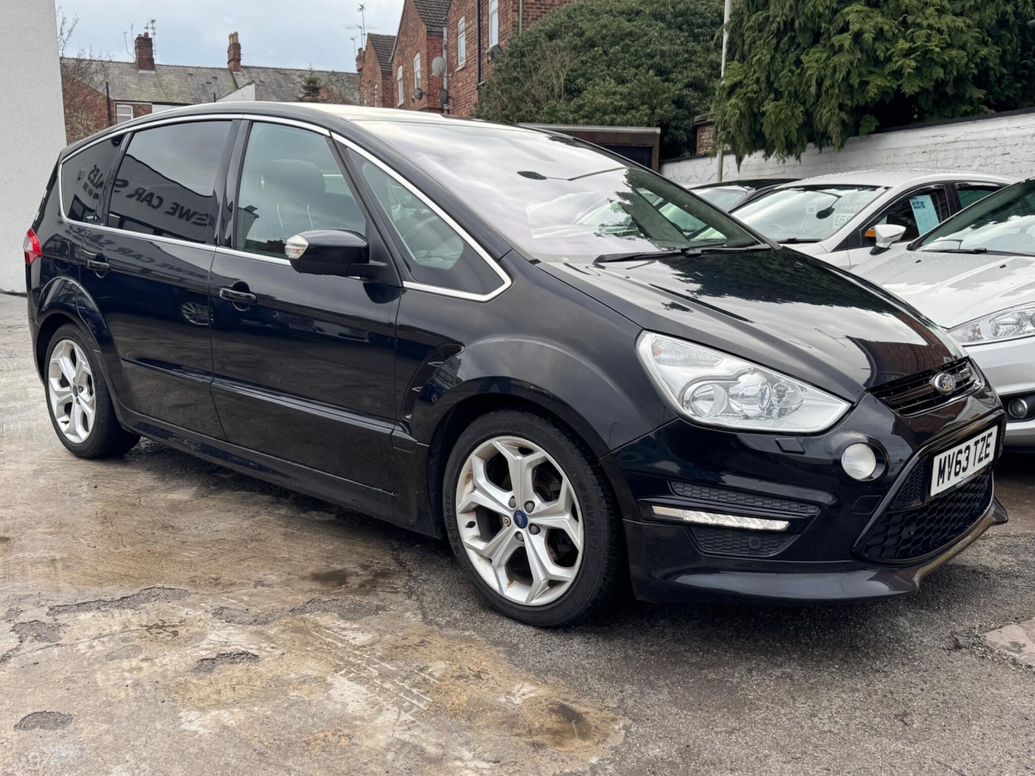 Used Ford S-Max 2013 for sale - 77396373: Photo 10