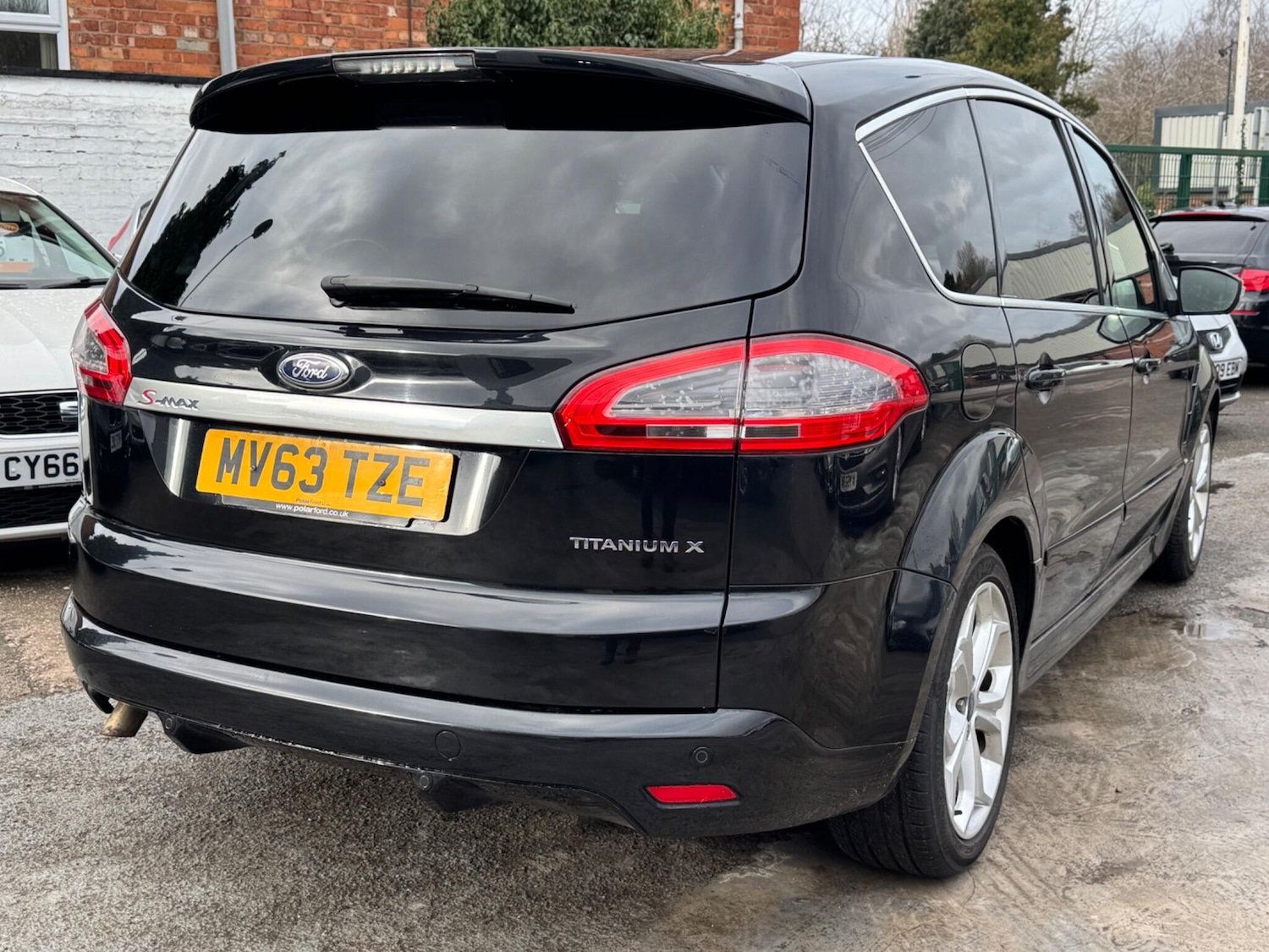 Used Ford S-Max 2013 for sale - 77396373: Photo 14