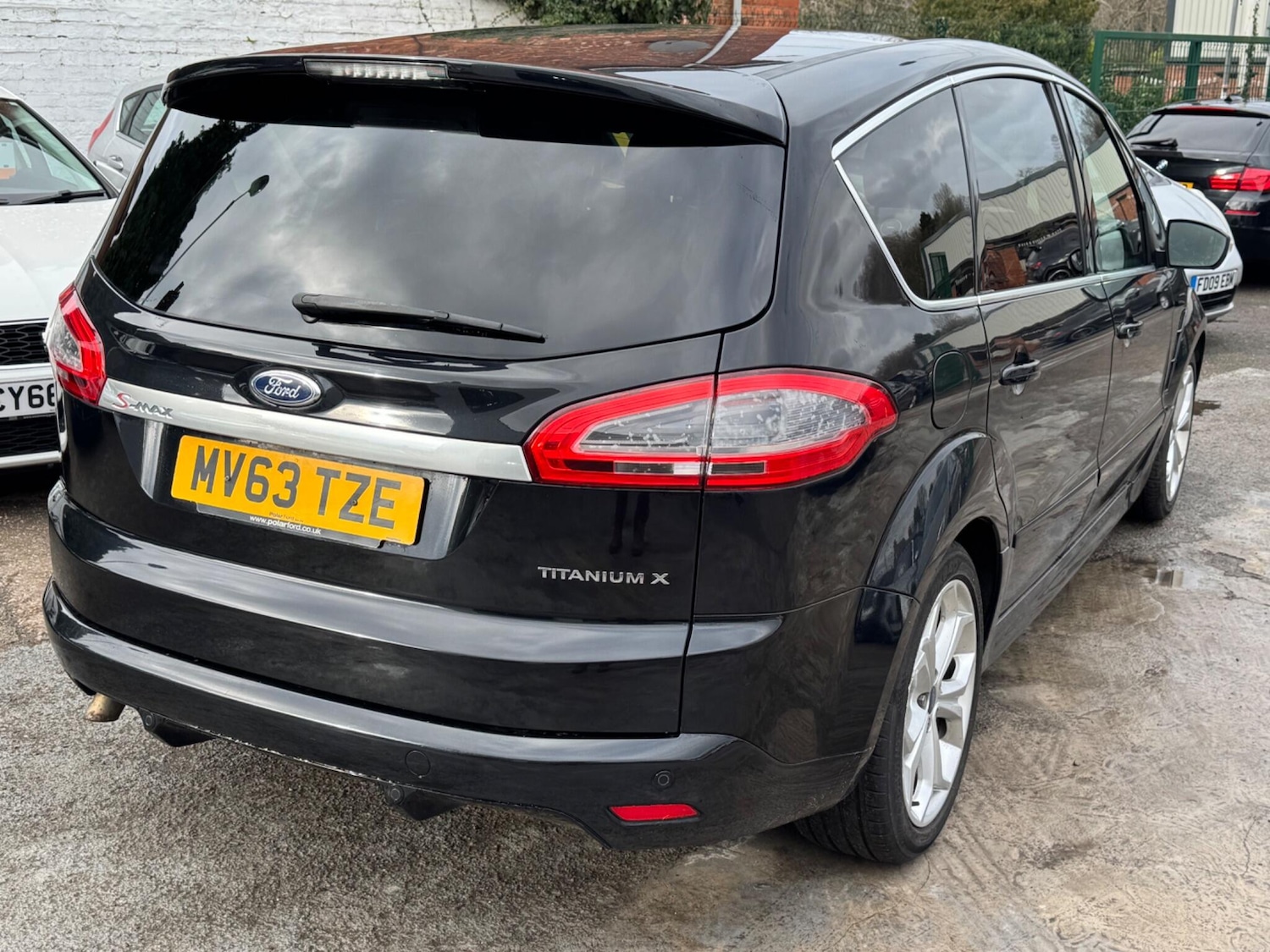 Used Ford S-Max 2013 for sale - 77396373: Photo 17