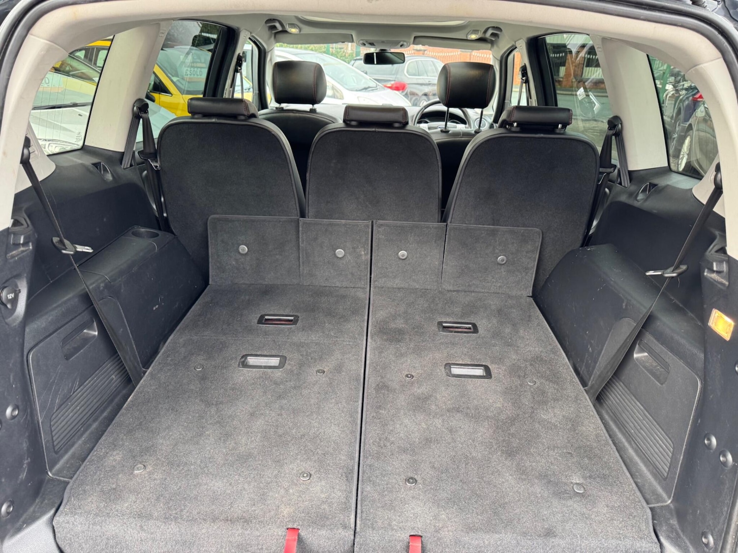 Used Ford S-Max 2013 for sale - 77396373: Photo 40