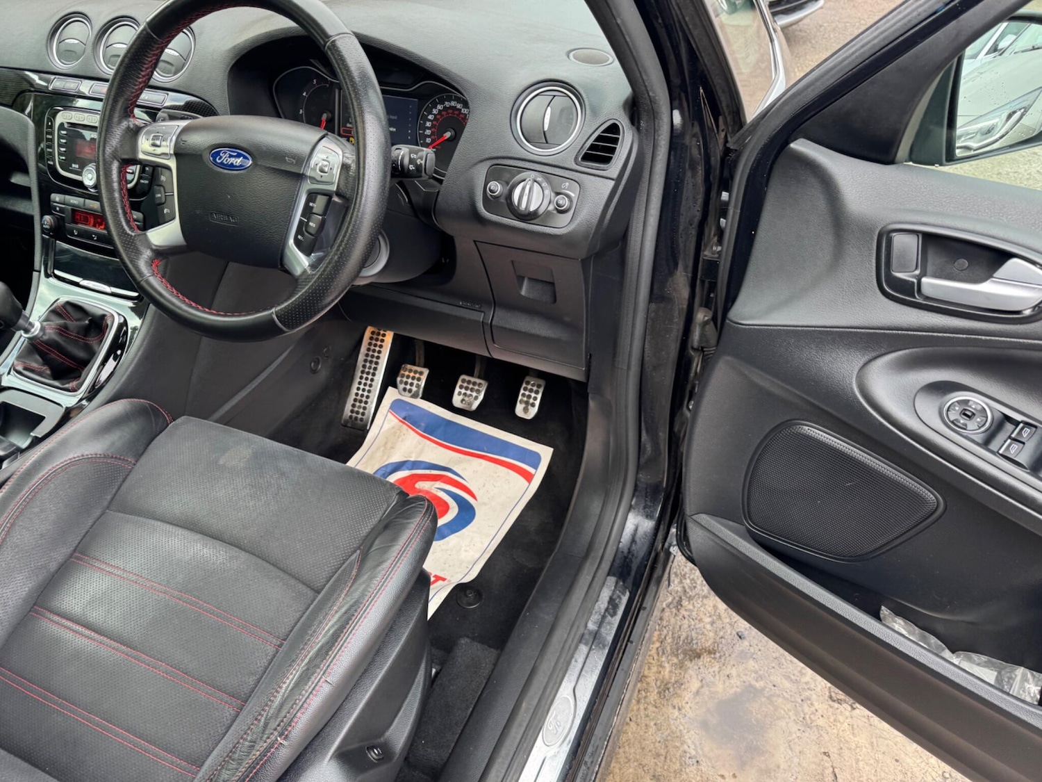 Used Ford S-Max 2013 for sale - 77396373: Photo 47