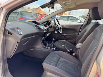 Used Ford Fiesta 2014 for sale - 78034377: Photo