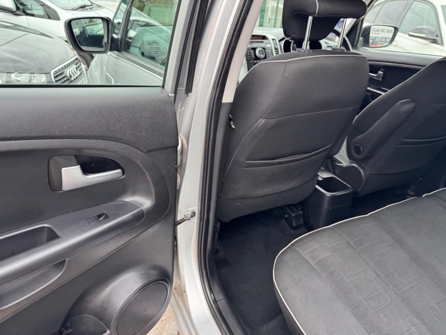 Used Kia Venga 2012 for sale - 77794289: Photo 22