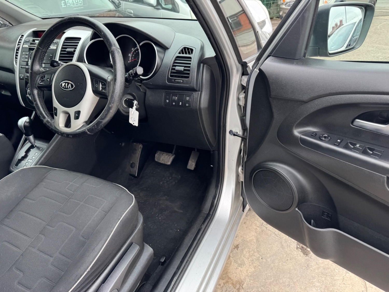 Used Kia Venga 2012 for sale - 77794289: Photo 31