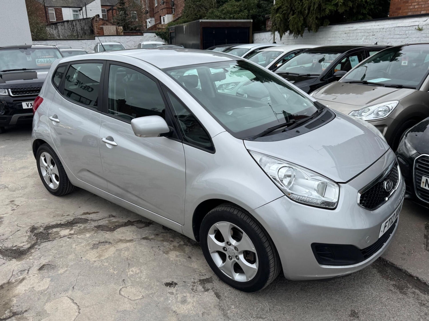 Used Kia Venga 2012 for sale - 77794289: Photo 8
