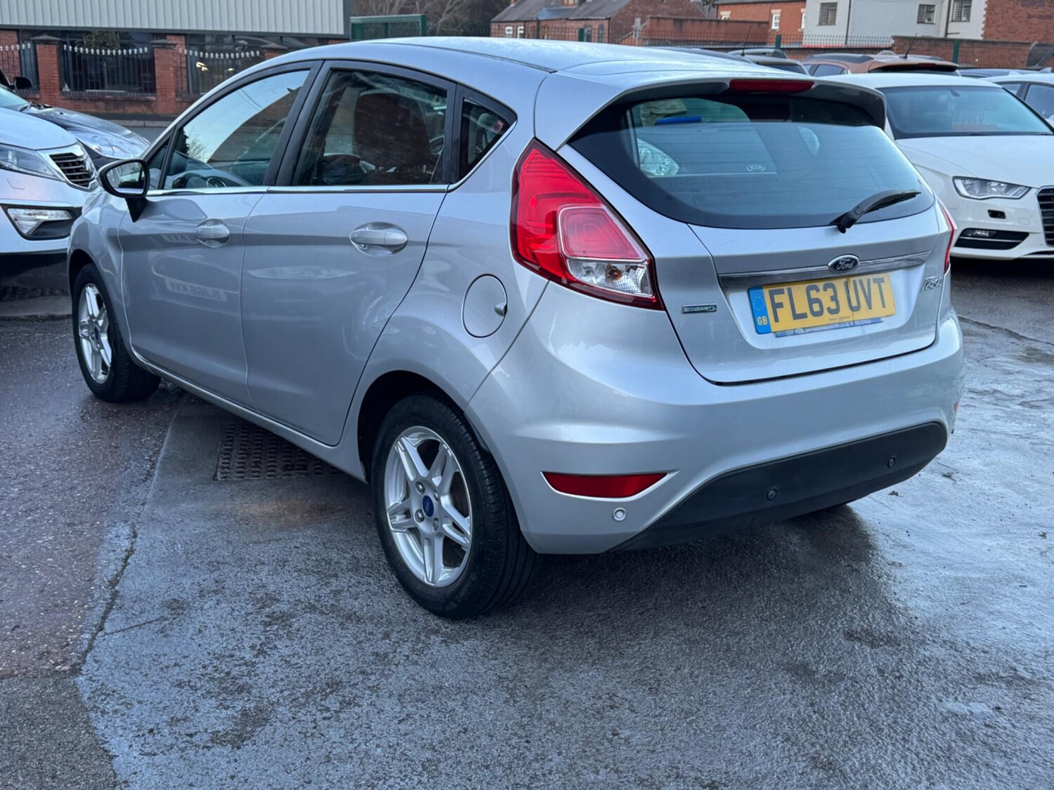 Used Ford Fiesta 2013 for sale - 77351815: Photo 15