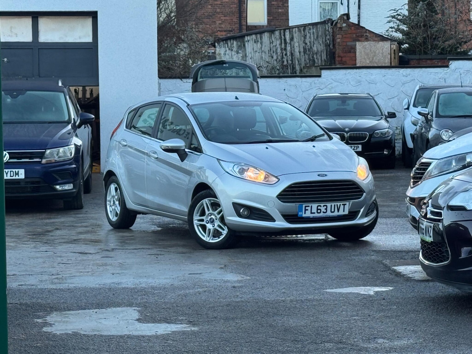 Used Ford Fiesta 2013 for sale - 77351815: Photo 2