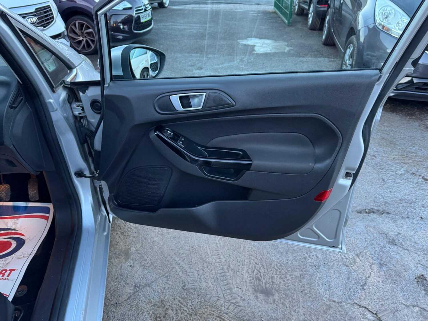 Used Ford Fiesta 2013 for sale - 77351815: Photo 33