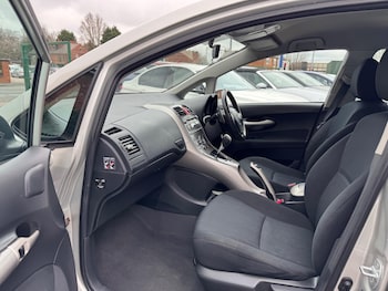 Used Toyota Auris 2008 for sale - 77783135: Photo