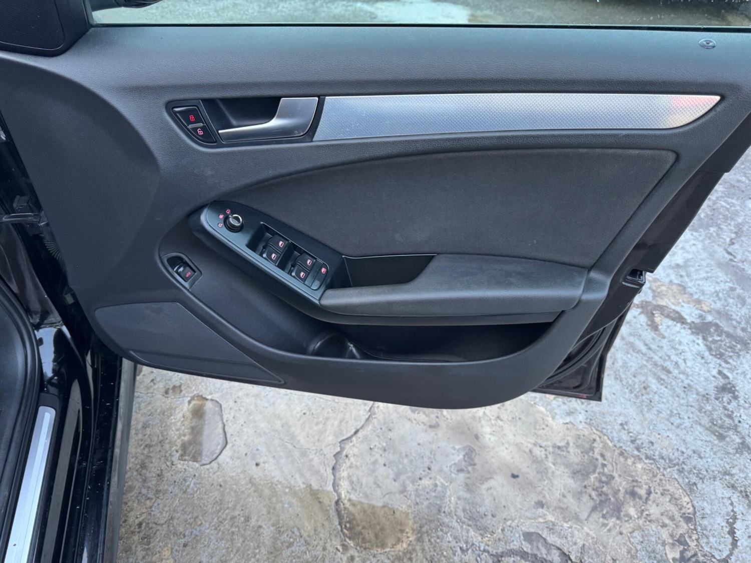 Used Audi A4 2009 for sale - 77625521: Photo 34