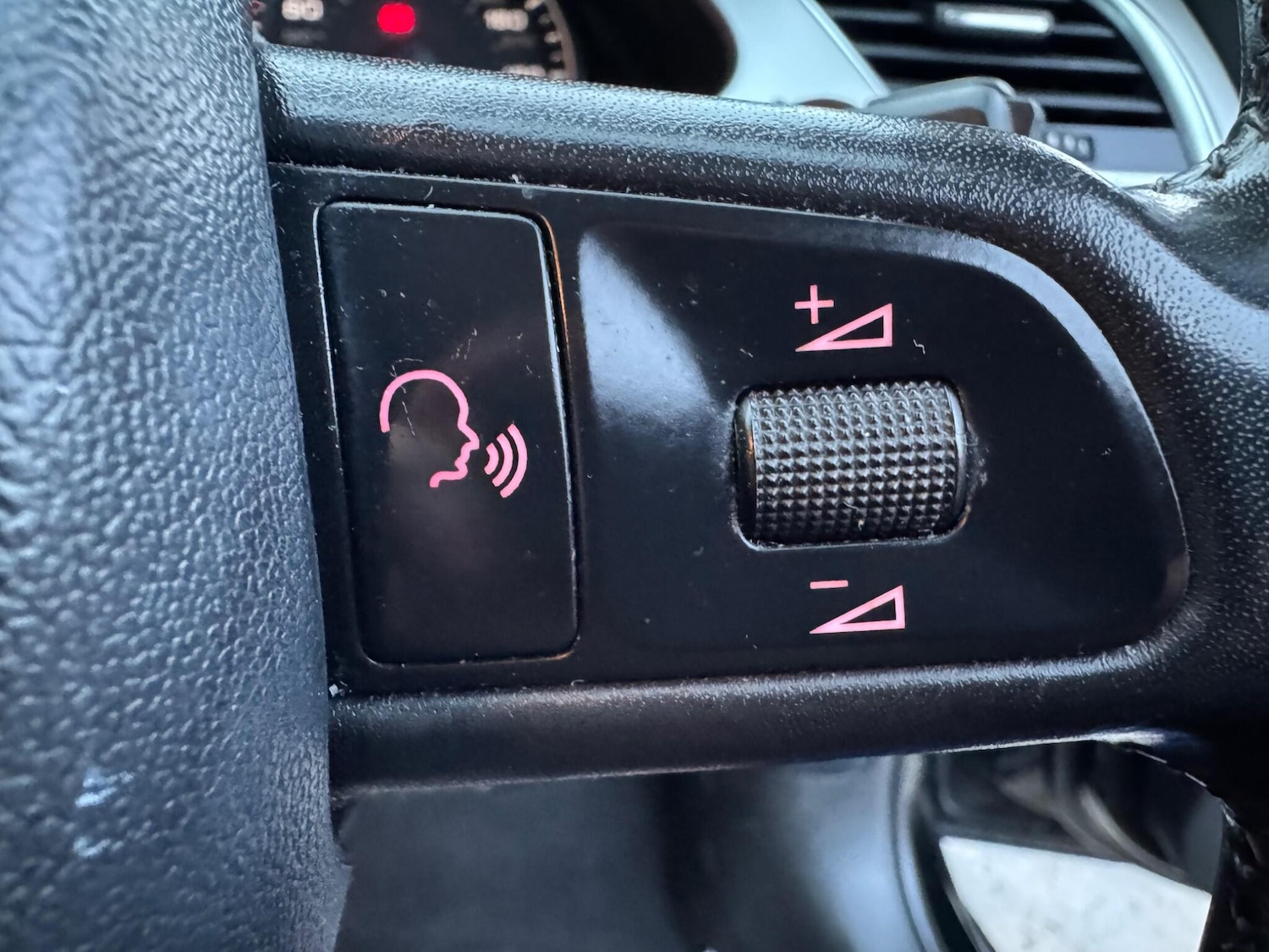 Used Audi A4 2009 for sale - 77625521: Photo 40