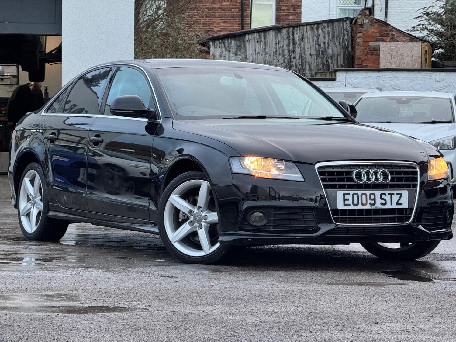 Used Audi A4 2009 for sale - 77625521: Photo 8