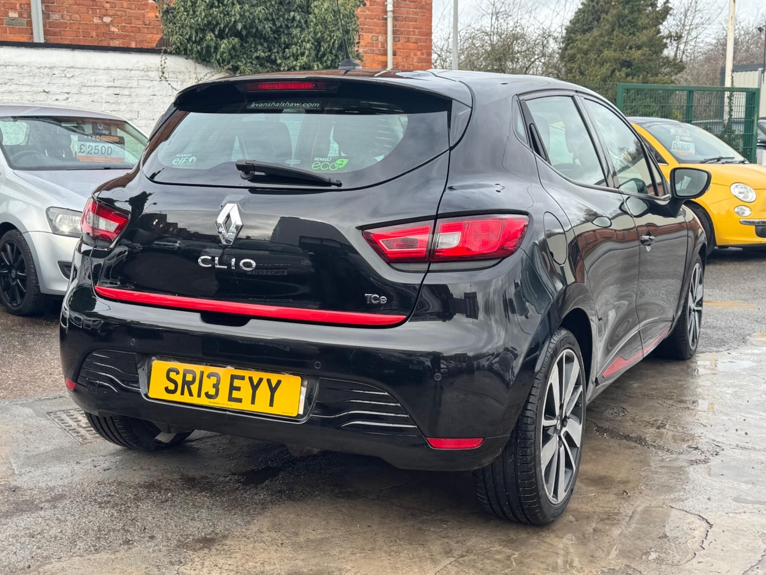 Used Renault Clio 2013 for sale - 77351486: Photo 10