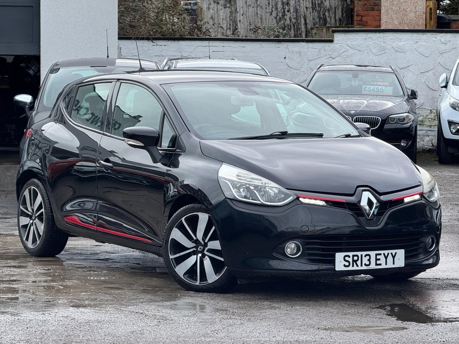 Used Renault Clio 2013 for sale - 77351486: Photo 3