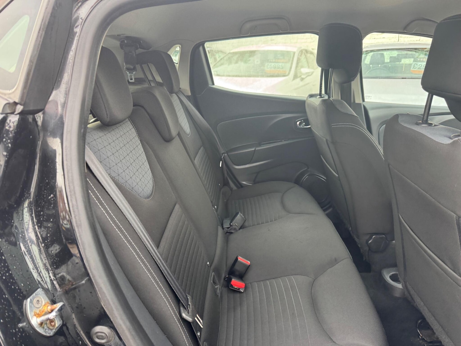 Used Renault Clio 2013 for sale - 77351486: Photo 34