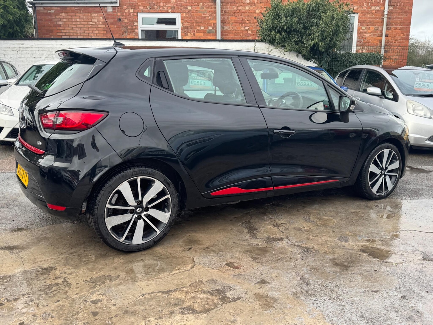 Used Renault Clio 2013 for sale - 77351486: Photo 7