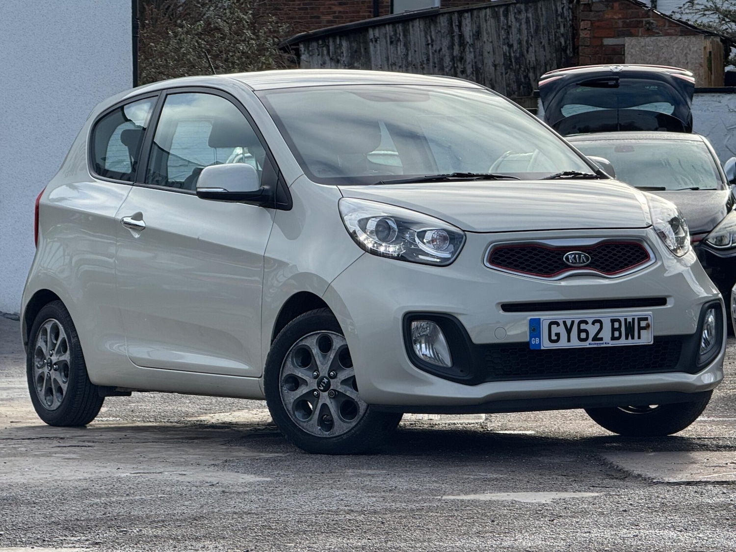 Used Kia Picanto for sale - 77351680: Photo 20