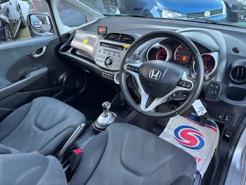 Used Honda Jazz 2009 for sale - 77351546: Photo