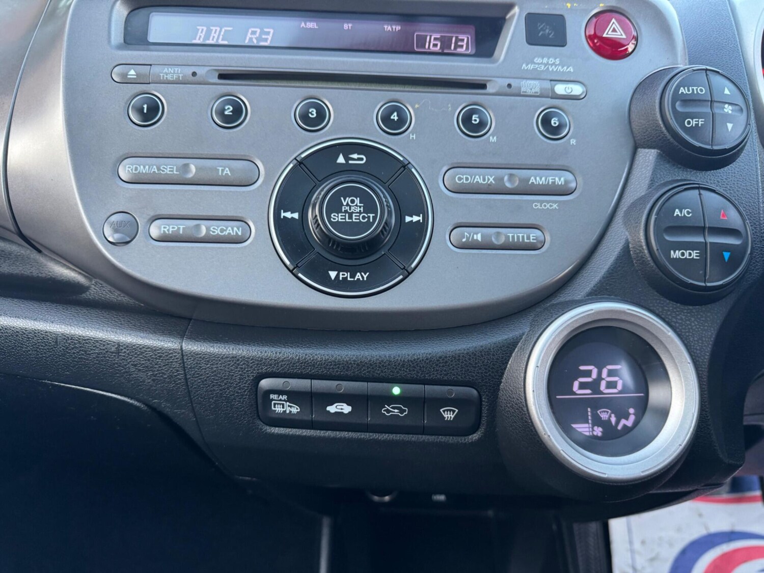 Used Honda Jazz 2009 for sale - 77351546: Photo 37