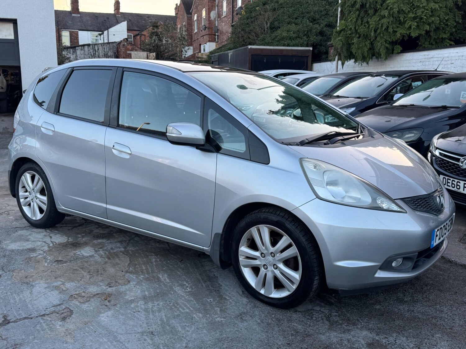 Used Honda Jazz 2009 for sale - 77351546: Photo 6