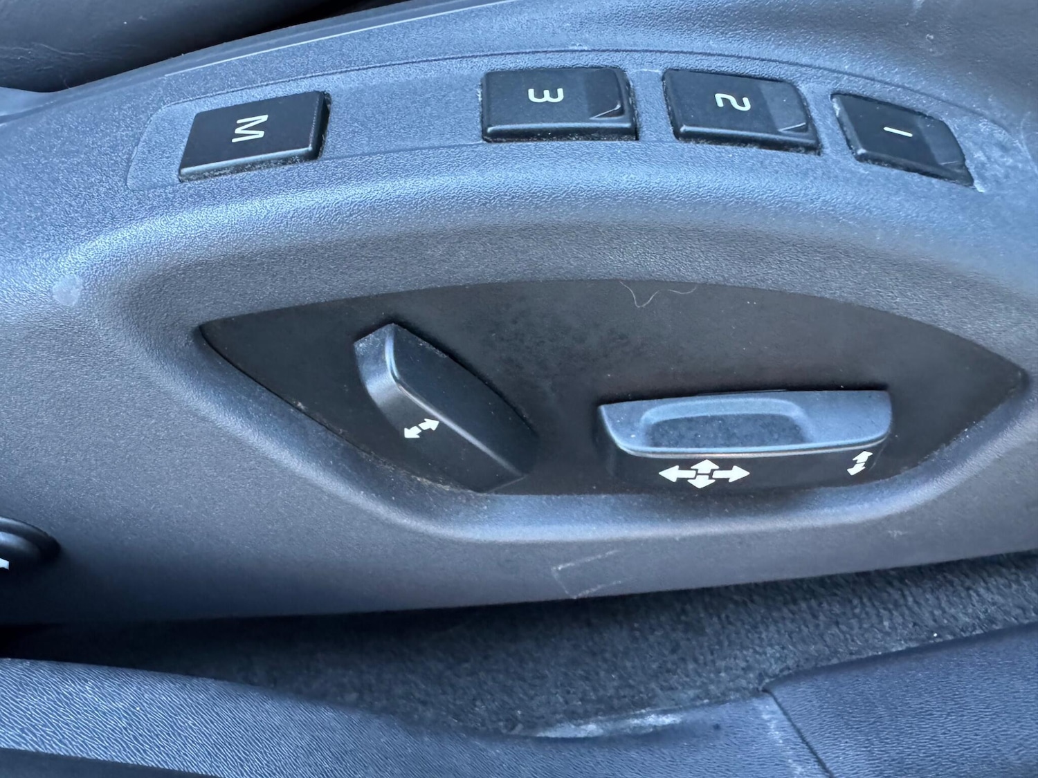 Used Volvo XC60 for sale - 77704652: Photo 28