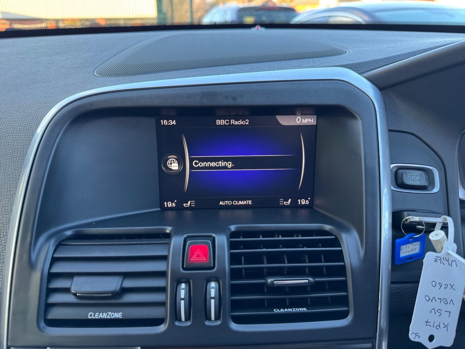 Used Volvo XC60 for sale - 77704652: Photo 41