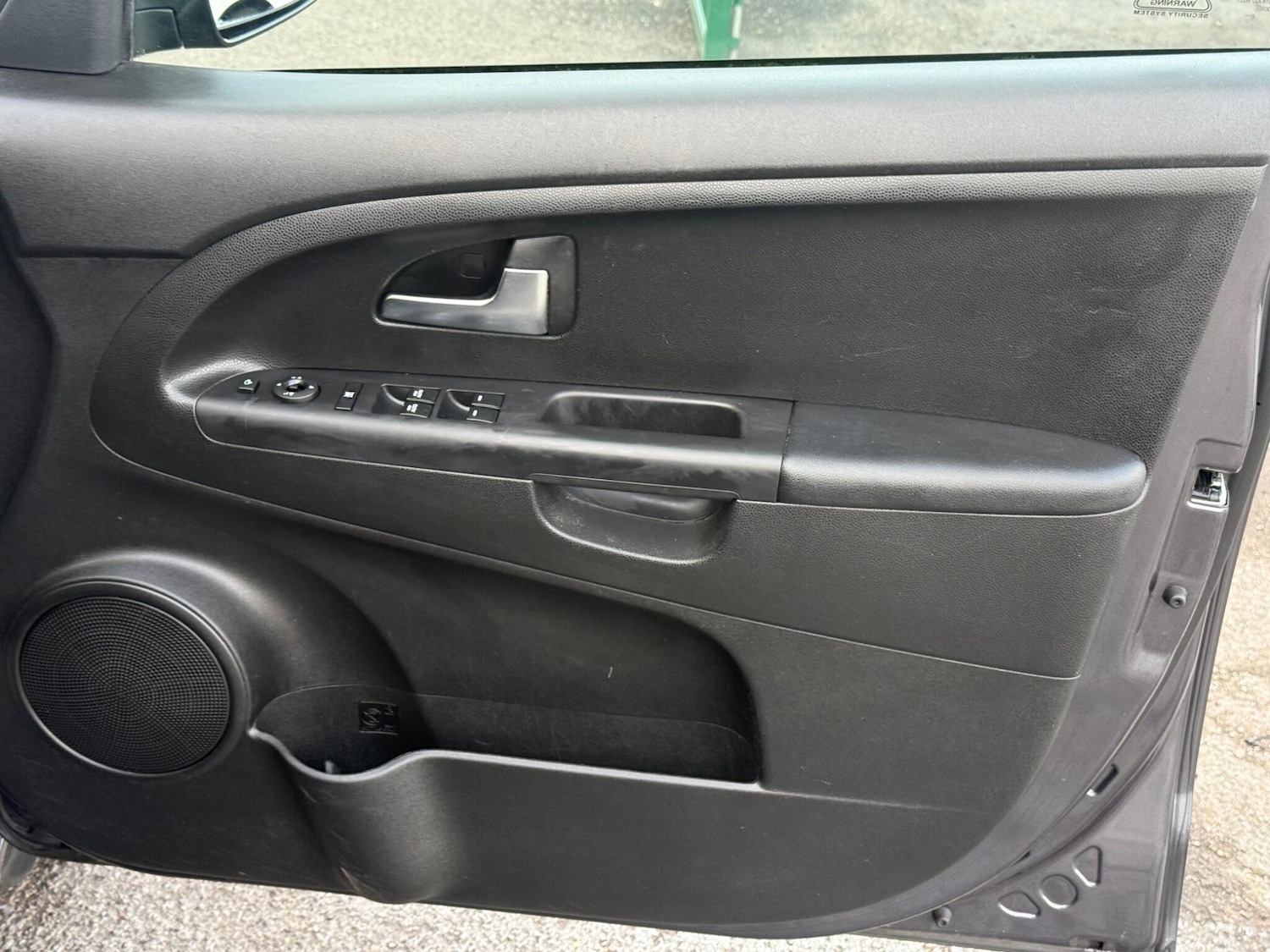 Used Kia Venga 2015 for sale - 77351663: Photo 23