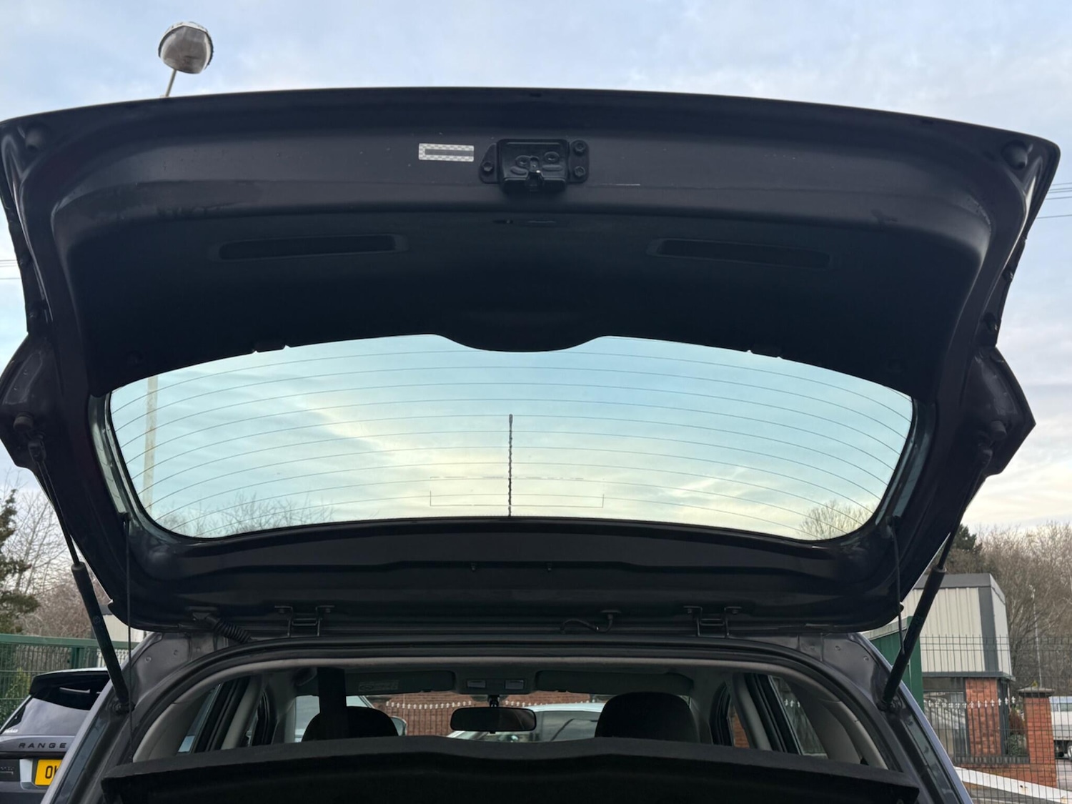 Used Kia Venga 2015 for sale - 77351663: Photo 30