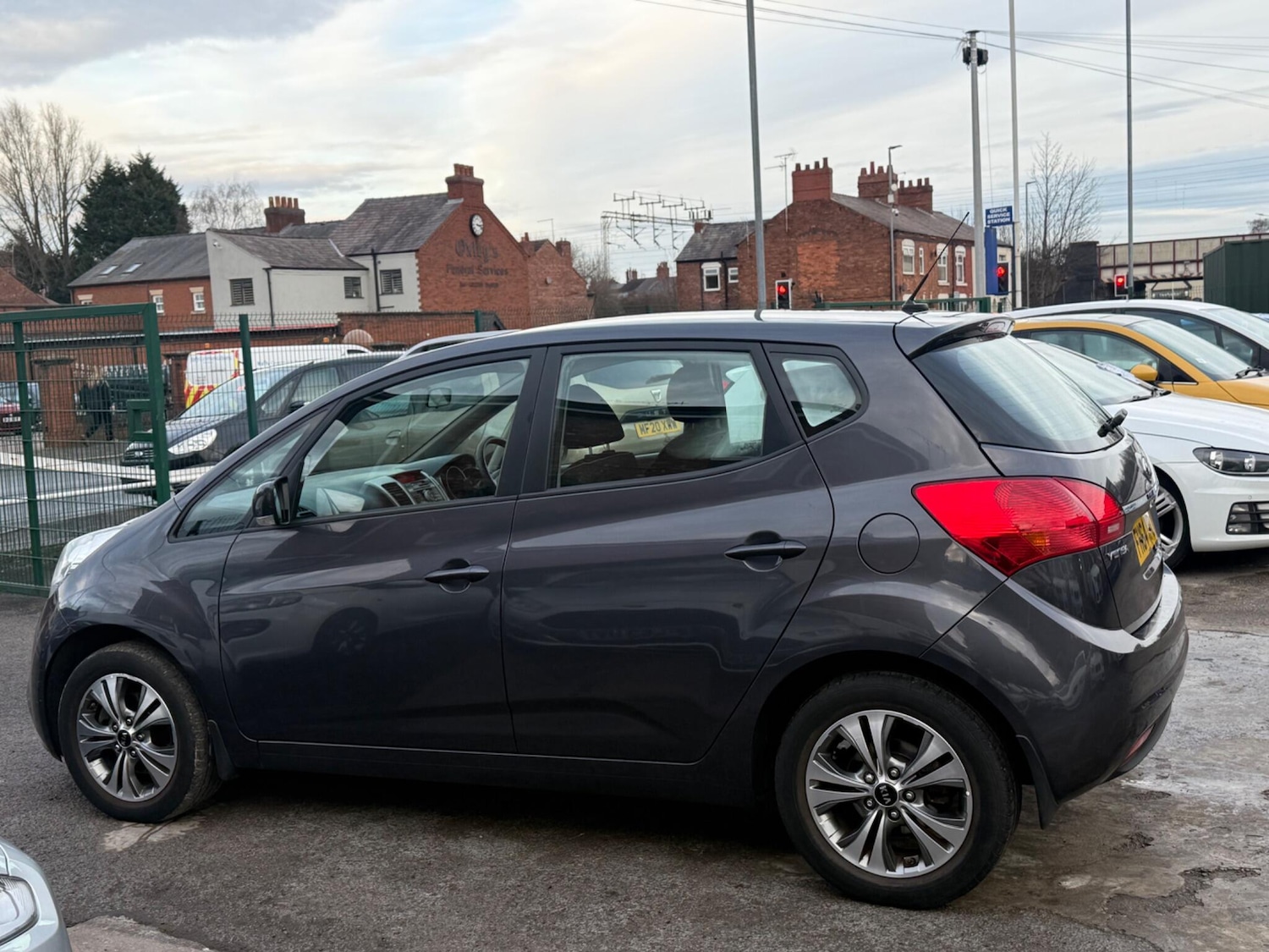 Used Kia Venga 2015 for sale - 77351663: Photo 6