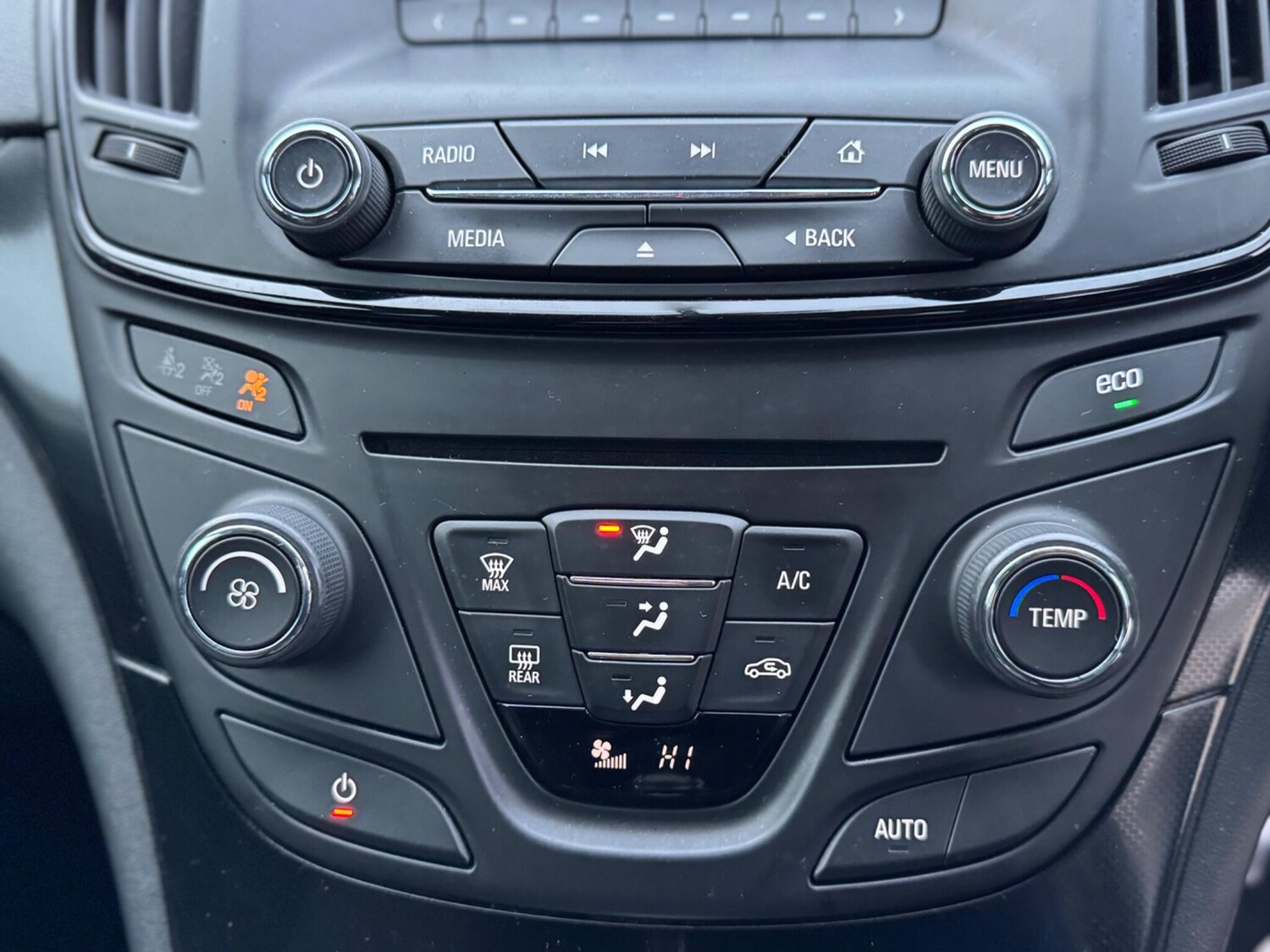 Used Vauxhall Insignia for sale - 77559772: Photo 32