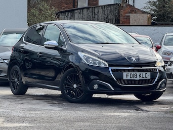 Used Peugeot 208 2018 for sale - 77625022: Photo