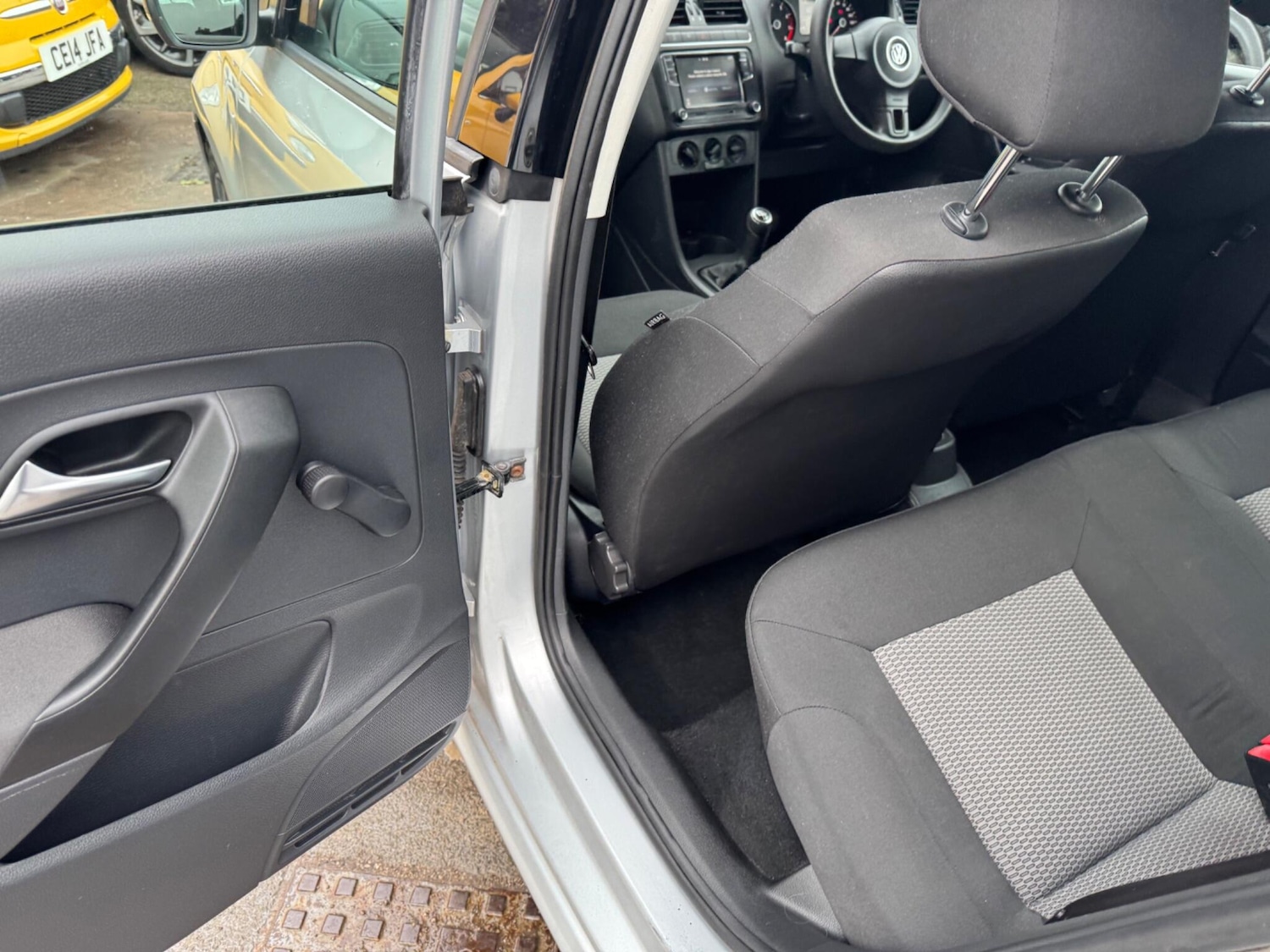 Used Volkswagen Polo for sale - 77351487: Photo 31