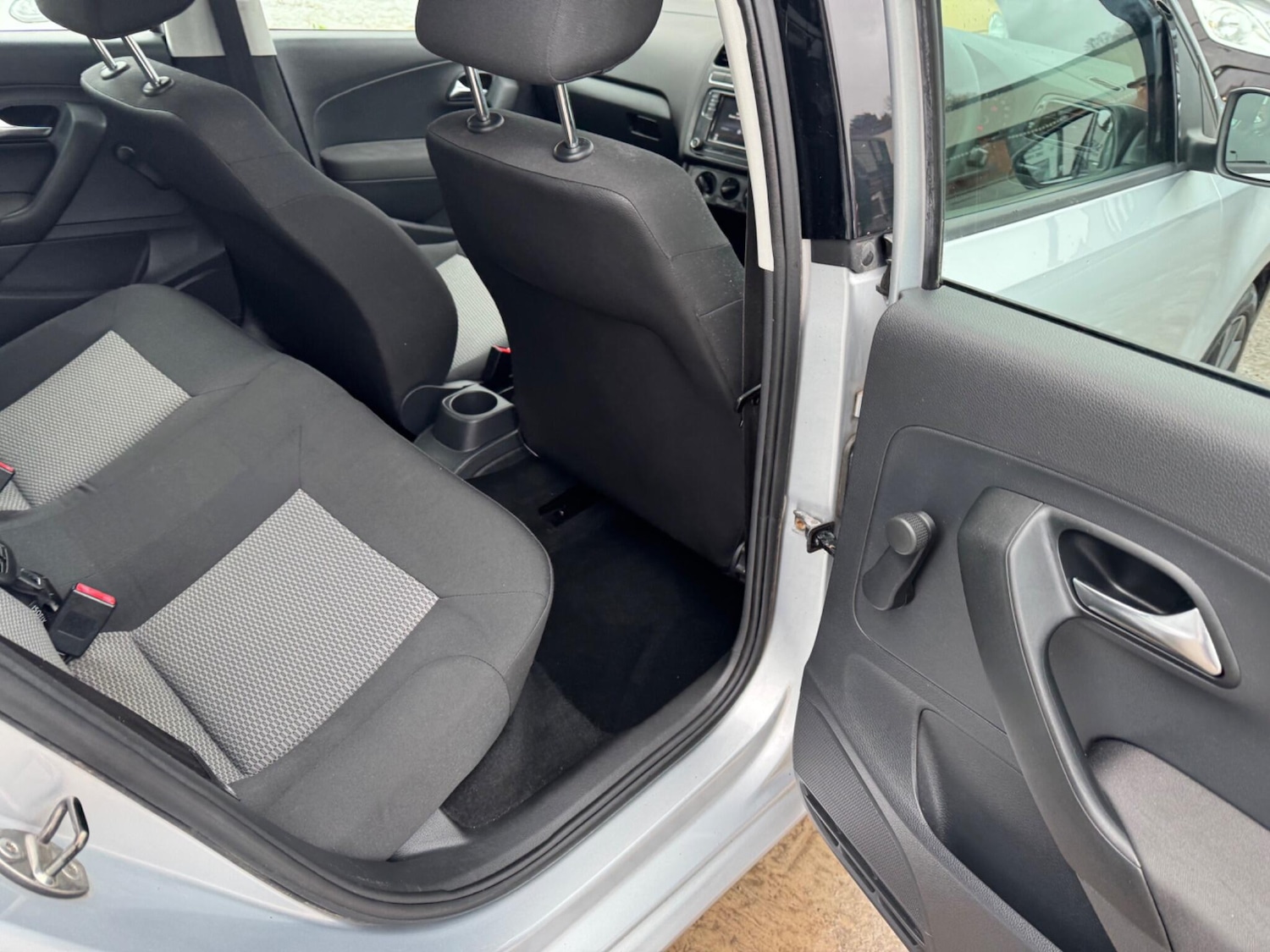 Used Volkswagen Polo for sale - 77351487: Photo 36