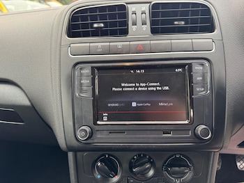 Used Volkswagen Polo 2010 for sale - 77351487: Photo