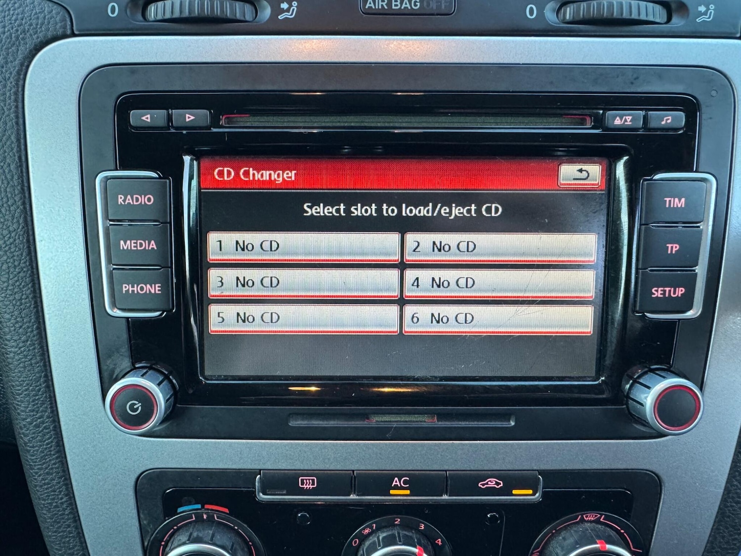 Used Volkswagen Scirocco for sale - 77351685: Photo 36