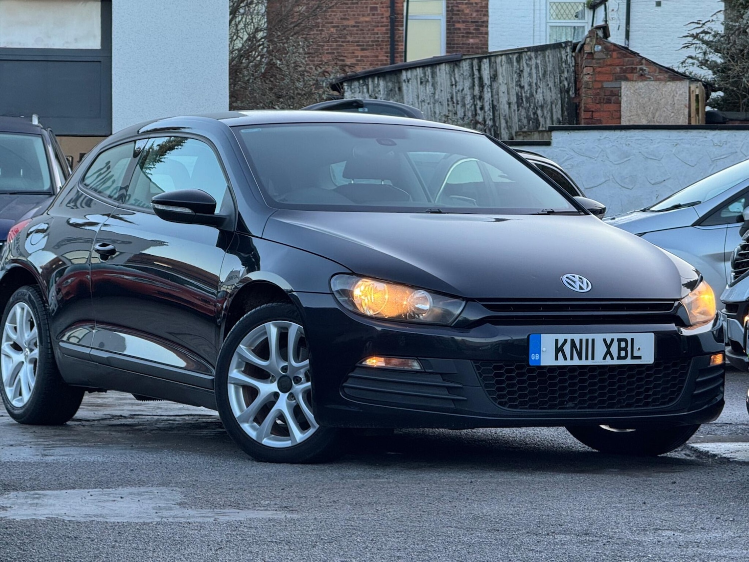 Used Volkswagen Scirocco for sale - 77351685: Photo 4