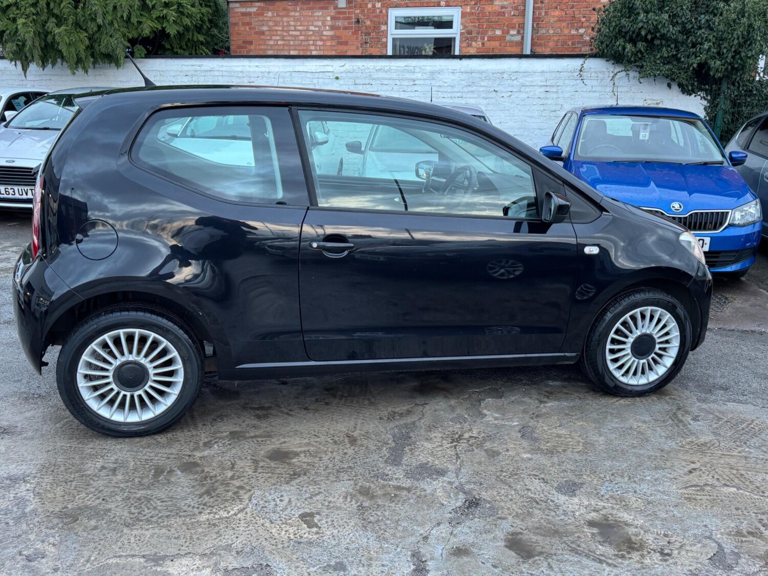Used Volkswagen up! for sale - 77351939: Photo 13