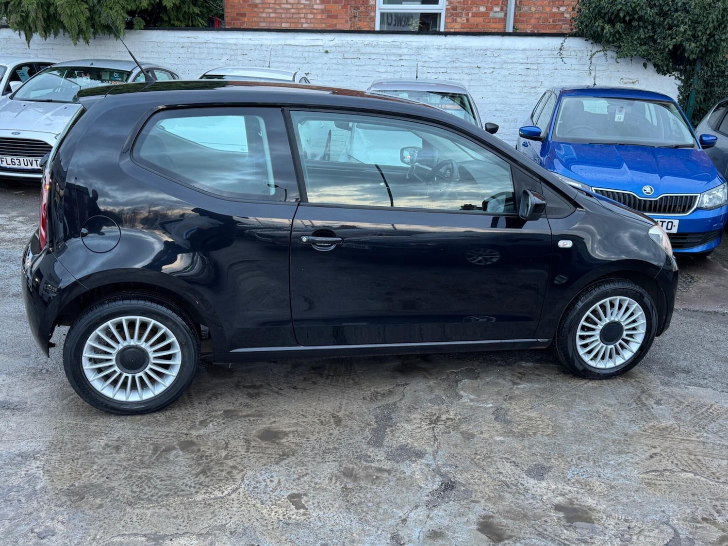 Used Volkswagen up! for sale - 77351939: Photo 16