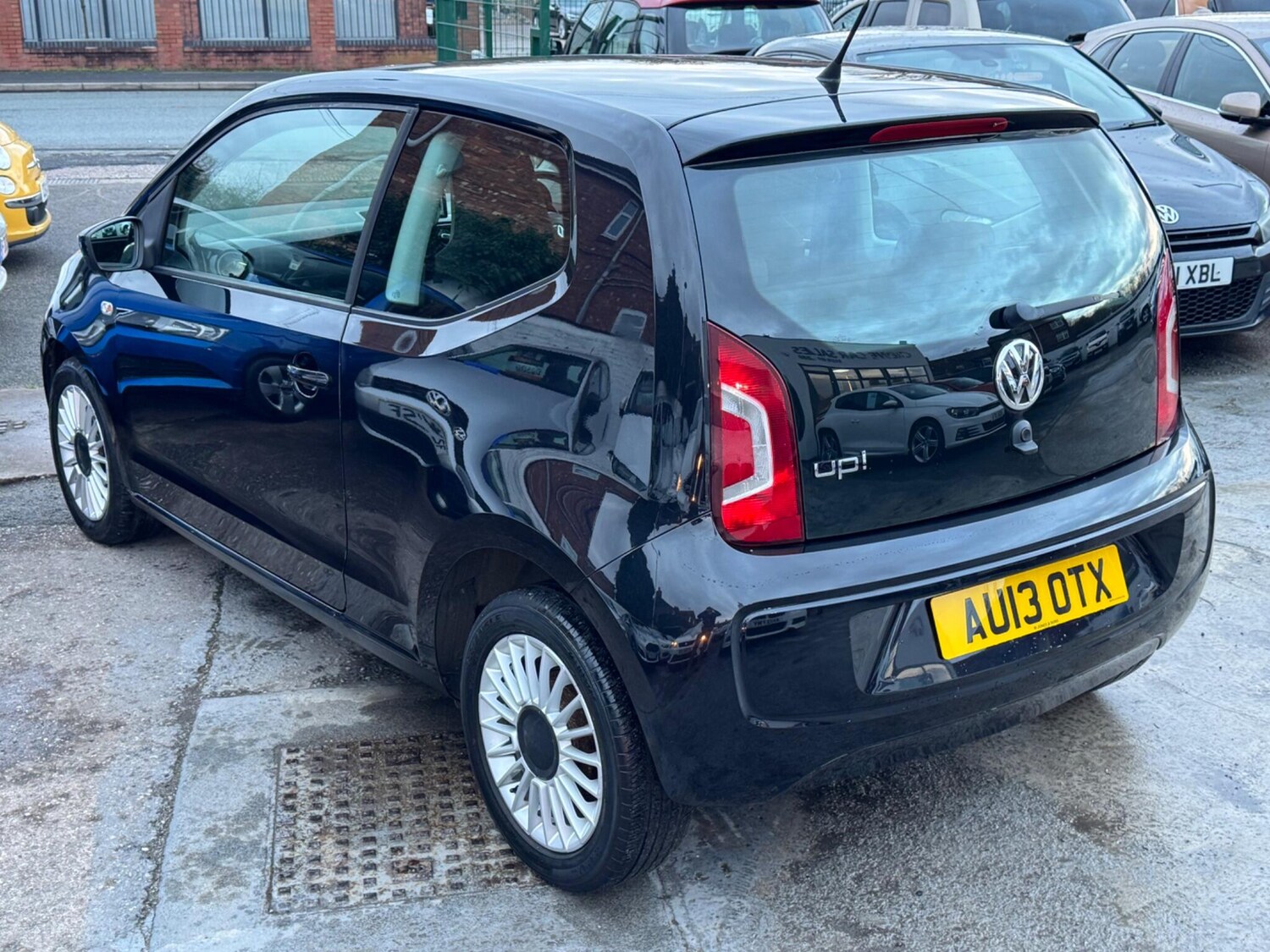 Used Volkswagen up! for sale - 77351939: Photo 23