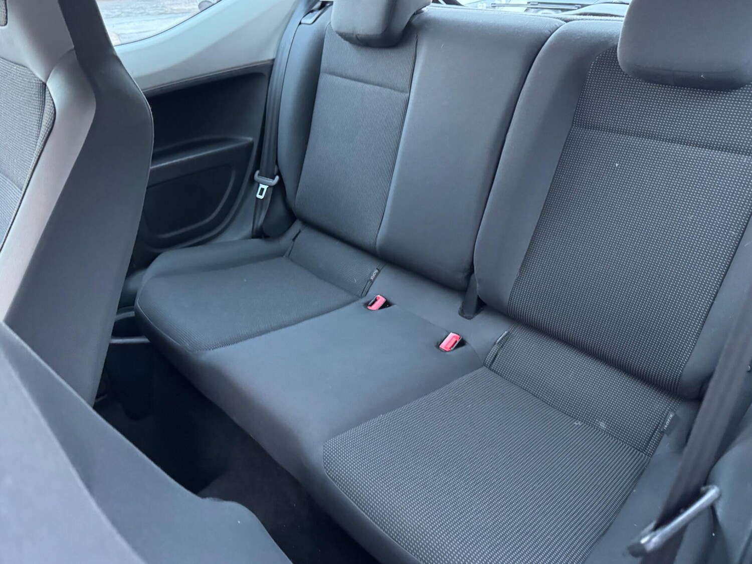 Used Volkswagen up! for sale - 77351939: Photo 34